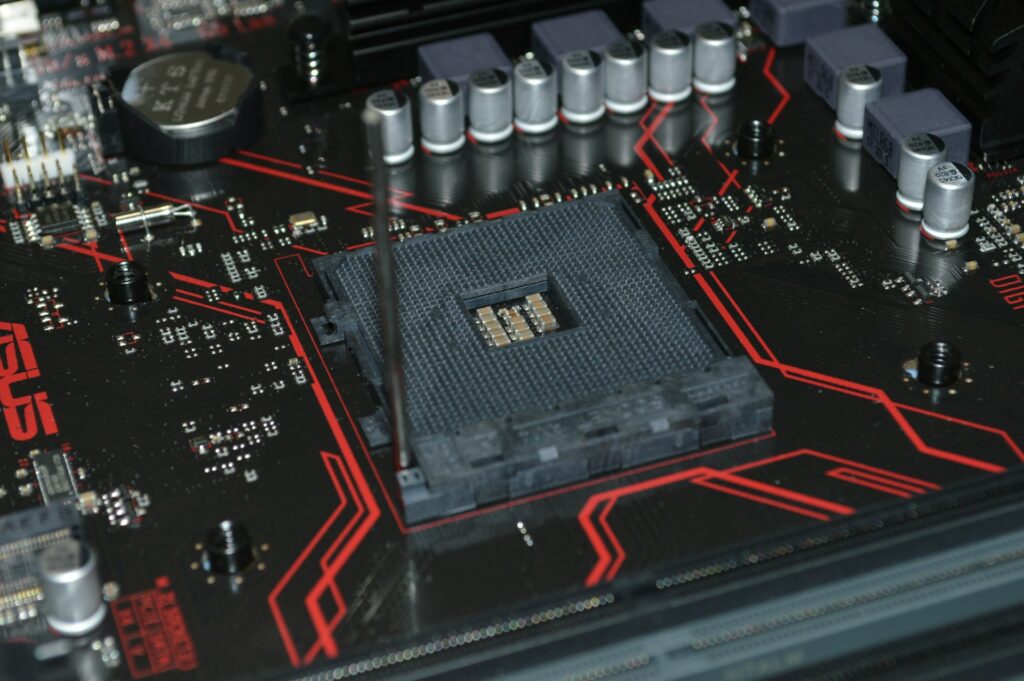 Motherboard with open CPU port